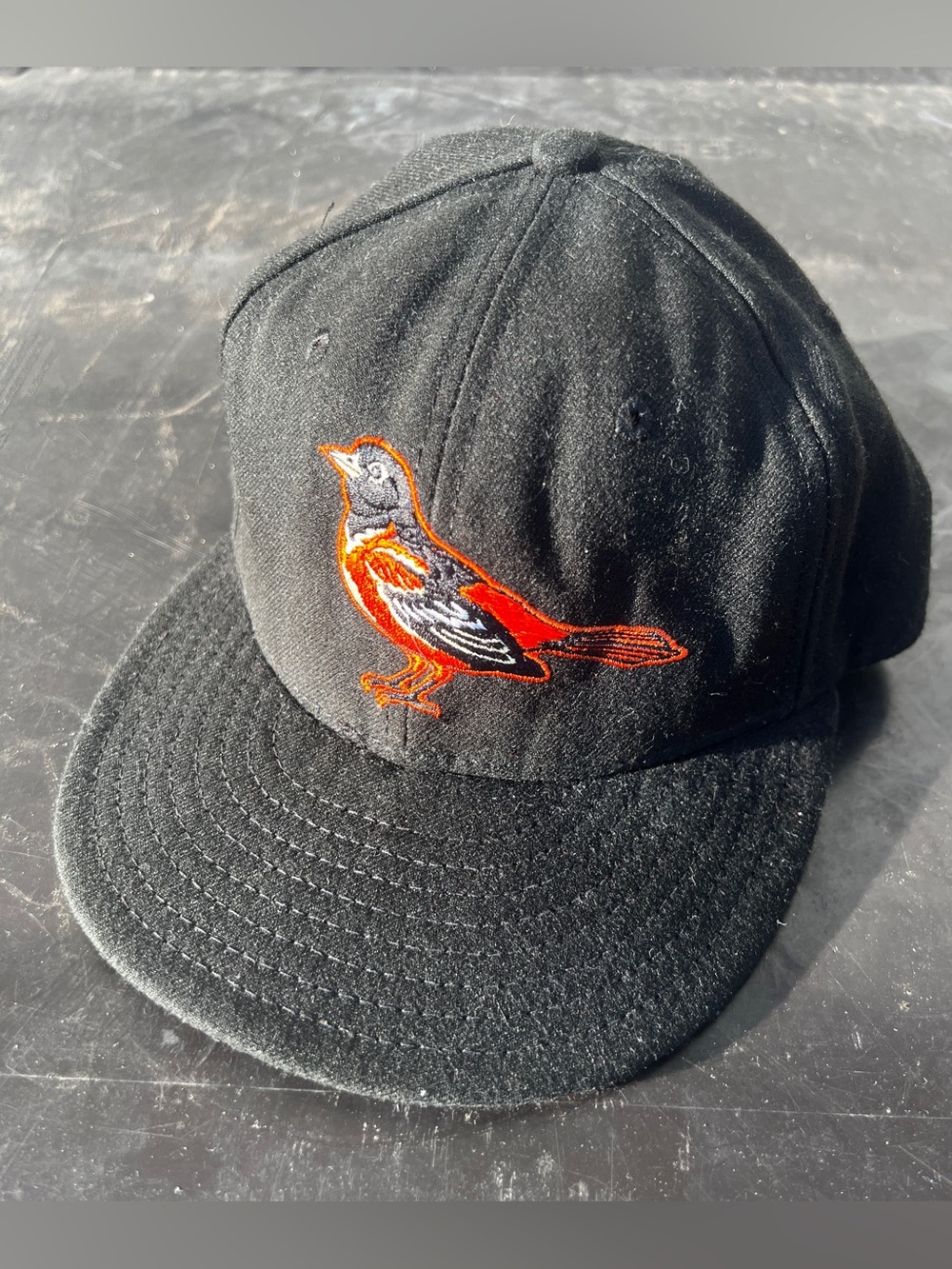 CLEAN New Era size 7 Baltimore Orioles Bird Logo Baseball Fitted Hat MLB